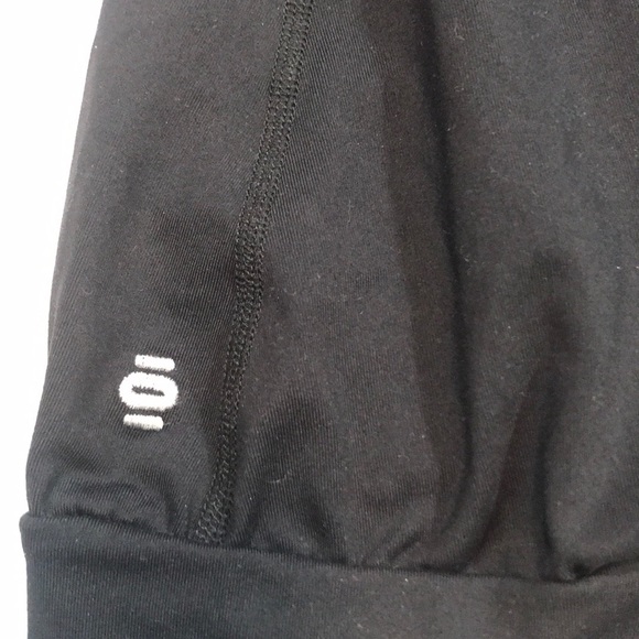 Tonic Black and Teal Free Spin Active Tank Top EUC - Picture 8 of 8